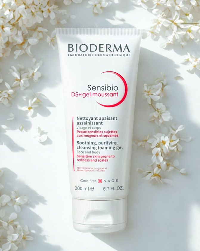 A tube of Bioderma Sensibio DS+ Gel Moussant