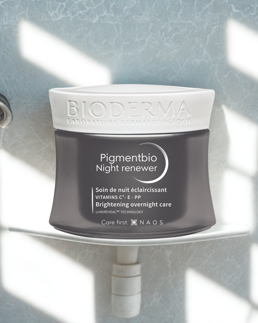 BIODERMA Night Renewer on a stand