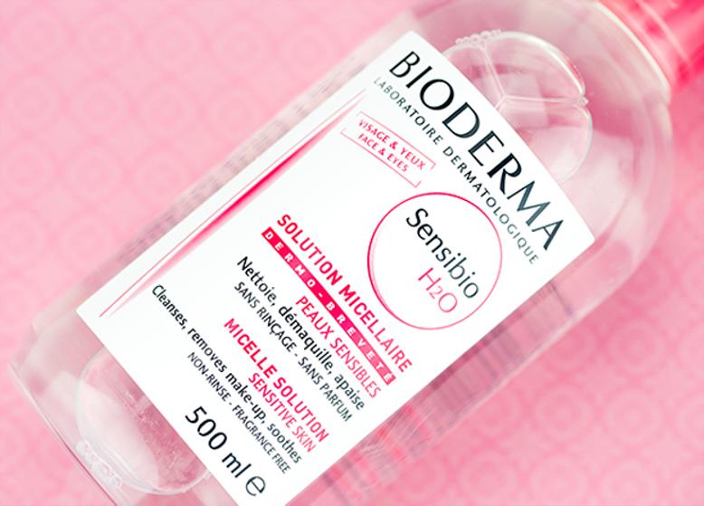 Bioderma Sensibio H2O bottle on a pink background